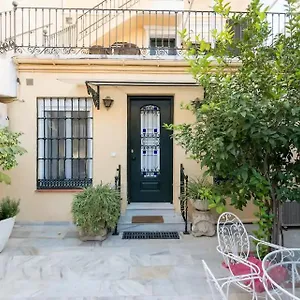 Apartamento Con Patio Appartamento