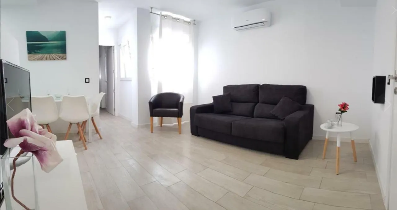 Málaga Alcolea Apartman Spanyolország